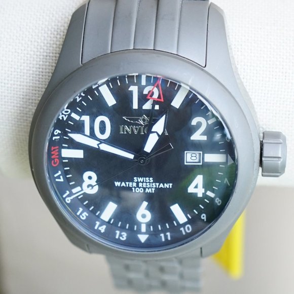 Invicta Black/Matte-Gray Steel Watch+NEW BATTERIES - Picture 4 of 14